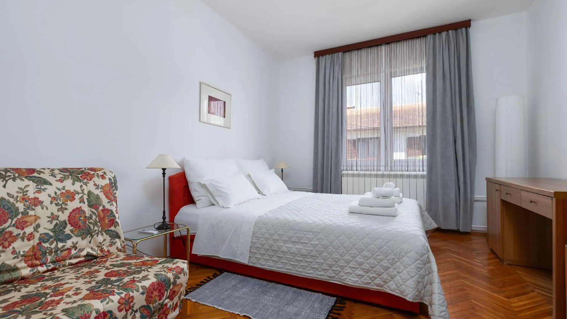 Apartment Ana With Terrace & Pet-Friendly Porec